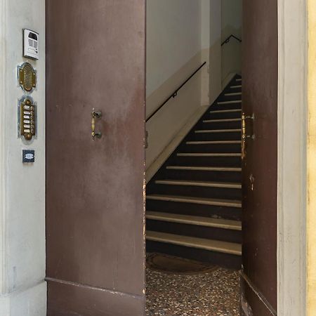 Apartment Amos - 5 Minutes From Piazza Maggiore Bologna Eksteriør billede